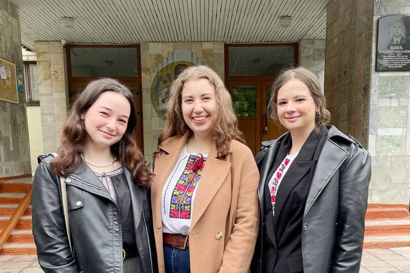  Студентки-прктикантки після профорієнтації (1).jpg